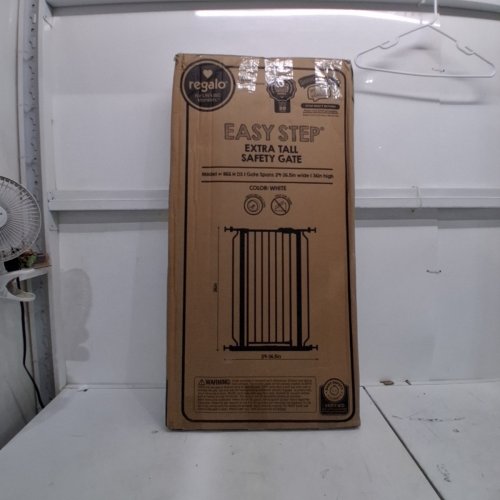 REGALO EASY STEP WALK THROUGH GATE, 36" TALL, FITS OPENINGS 29"-36.5" - WHITE (MODEL: ‎1166 H DS) image 5