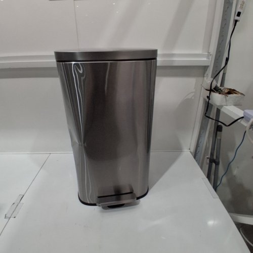 AMAZON BASICS SOFT-CLOSE SMUDGE RESISTANT TRASH CAN - 50L - SATIN NICKEL FINISH image 2