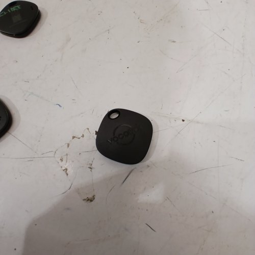 4PK VOCOLINC AIR TRACKER SMART TAGS FOR ANDOID & IOS - REMOVEABLE BATTERY - BLACK image 2