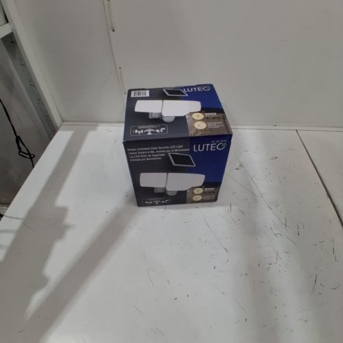 LUTEC SOLAR POWERED LED MOTION SENSOR LIGHT - 3000LM - WHITE (MODEL: 1937995) image 2