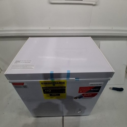 FRIGIDAIRE 2.1 CU.FT CHEST FREEZER/REFRIGERATOR - WHITE (MODEL: EFRF200) image 6