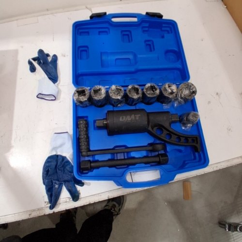 OMT HEAVY DUTY TORQUE MULTIPLIER WRENCH KIT SOCKET LUG NUT REMOVER - BLUE / BLACK image 3