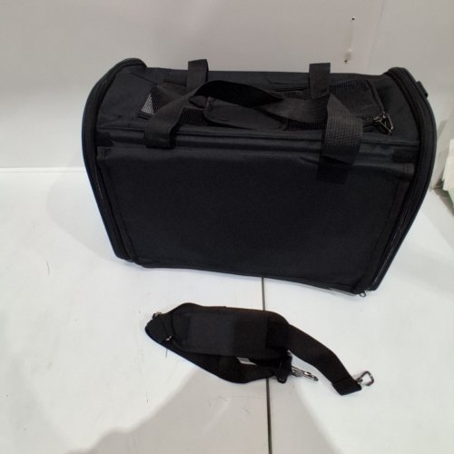 SOFT-SIDED FOLDABLE PET CARRIER - 18" X 12.5" X 12" - BLACK image 5