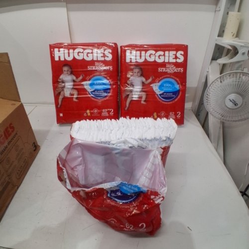 156PK HUGGIES LITTLE SNUGGLERS DIAPERS - SIZE 2 (12-18LB) - DISNEY WINNIE THE POOH image 2