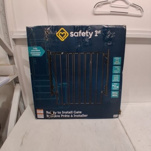 SAFETY 1ST READY TO INSTALL WIDE FULLY-ASSEMBLED BABY GATE - 29" TO 42" X 30" - BLACK (MODEL: GA110CBLKF2) image 4