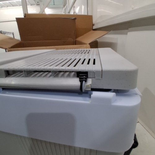 KOOLATRON PORTABLE KARGO COOLER/WARMER - 33QT - 12V - GREY (MODEL: P65) image 4