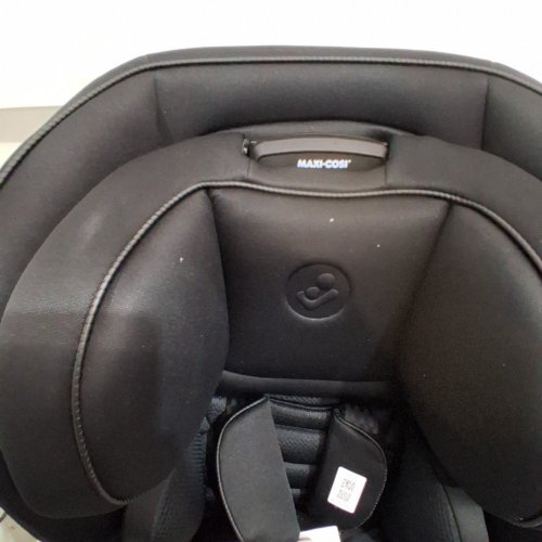 MAXI-COSI KANI 4-IN-1 CONVERTIBLE CAR SEAT WITH ADJUSTABLE HEADREST AND WASHABLE DESIGNER FABRIC – BLACK(MODEL: 22442CUTB) image 4