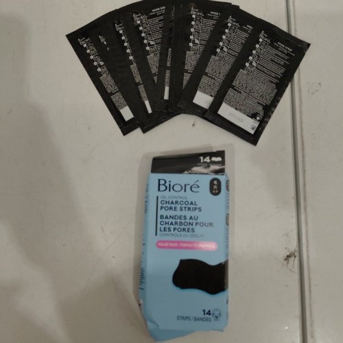14PK BIORÉ DEEP CLEANSING CHARCOAL PORE STRIPS VALUE PACK - BLACK (MODEL: VES53) image 3