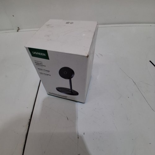 UGREEN 2-IN-1 MAGNETIC WIRELESS CHARGER - 20W MAX - BLACK (MODEL: CD317) image 5