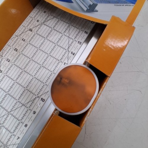 FISKARS ROTARY CUTTER & RULER COMBO, 24" X 6" GRID image 2