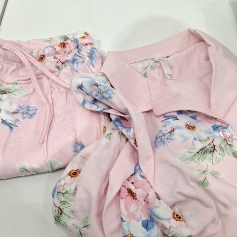 2PC WOMEN'S FLORA NIKROOZ LONG SLEEVE PAJAMA SHIRT AND PANT SET - MEDIUM - FLORAL PINK (STYLE: 1969564) image 2