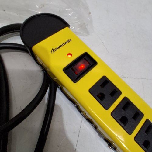 DEWENWILS METAL POWER STRIP, 6-OUTLET HEAVY DUTY SURGE PROTECTOR WITH 6FT POWER CORD - 6 FT - YELLOW / BLACK - (MODEL:HMPS01A) image 2