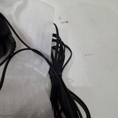 SENNHEISER HD 201 HEADPHONES LIGHTWEIGHT OVER EAR CLOSED BACK image 5