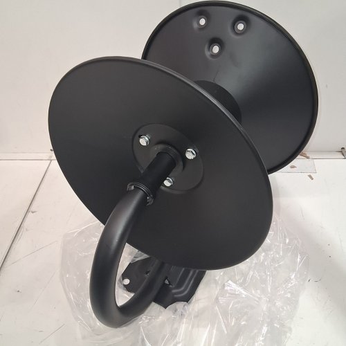 AMAZONBASICS MANUAL HOSE REEL - FITS 3/8" HOSE UP TO 50FT LONG - BLACK (MODEL: ‎H800079-WO) image 4