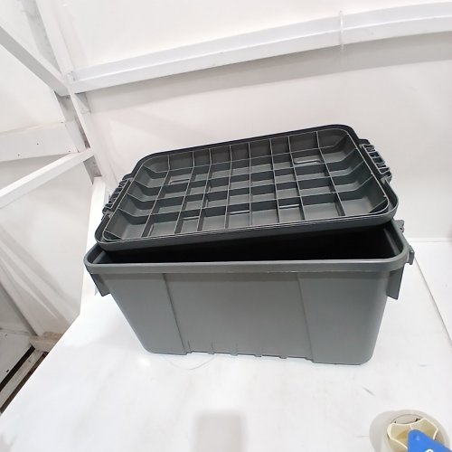 PLANO SPORTSMAN TRUNK 56 QT BLACK (MODEL:1619-00) image 2
