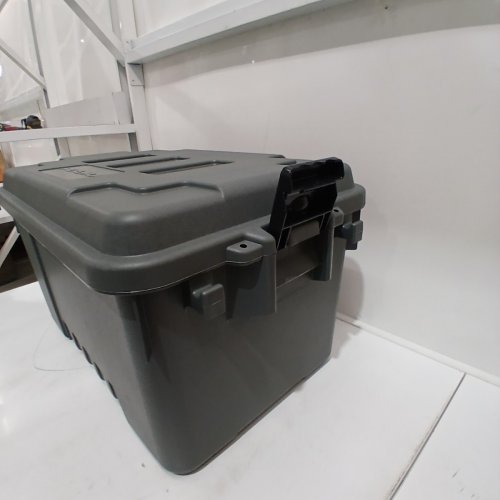 PLANO SPORTSMAN TRUNK 56 QT BLACK (MODEL:1619-00) image 4