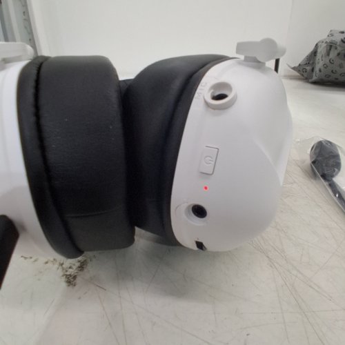 LOW LATENCY WIRELESS GAMING HEADSET WITH 2.4G USB ADAPTER - WHITE / BLACK (MODEL: CAPTAIN 500) image 2