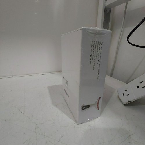 FACIAL AND NECK RED LIGHT THERAPY DEVICE - WHITE / RED image 3