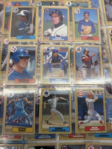 380 APPROX ASSSTD O-PEE-CHEE 1987 BASEBALL CARDS image 18