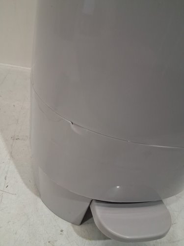 Diaper Genie Signature with easy roll refill - 27" - light grey (model: I000892) image 5