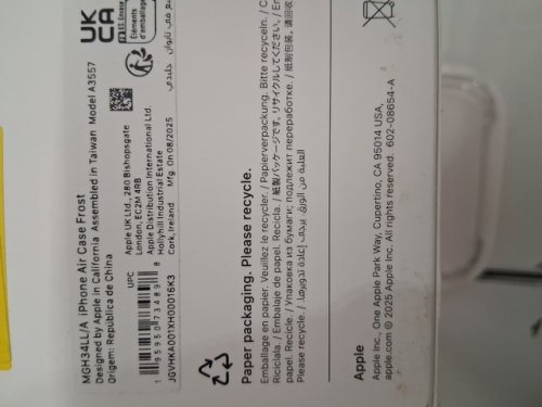 Apple MagSafe Case for iPhone Air with Camera Control - Frost Clear (model: A3557) image 4