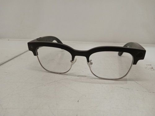 Booabei Smart AI Glasses with 8MP Camera, 4K Recording, and Photochromic Lenses - 150mm Frame - Black (Model: W630) image 4
