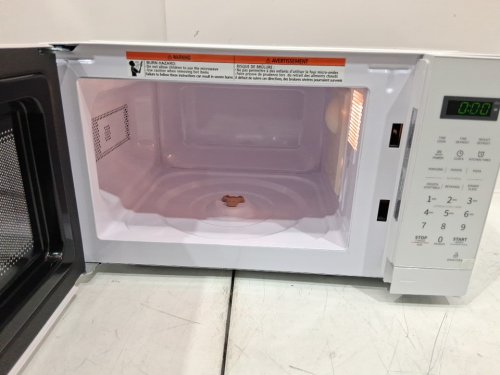 COMFEE COUNTERTOP MICROWAVE OVEN - 0.7 CU.FT/700W - WHITE (MODEL: CM-M201K(WH)) image 8