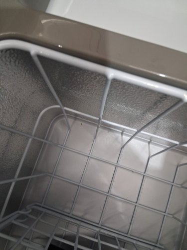 Euhomy Portable Electric Cooler With Car Plug - 35L - 27.5" x 13.6" x 15" - Grey/Black (Model: ‎CF001-35GR-CAEH) image 5