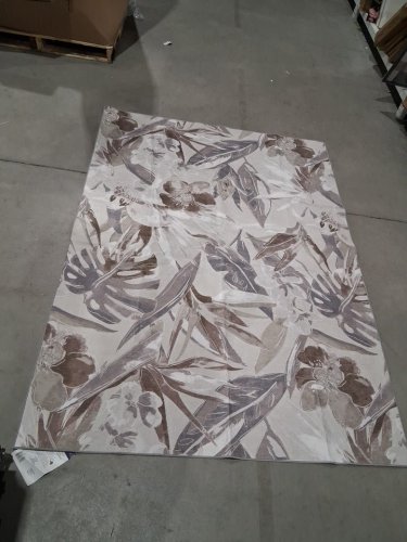 indoor/outdoor tropical leaf area rug - 5ft x 7ft - grey image 2