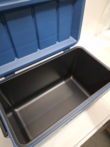 coleman chiller series templock Insulated Portable Cooler WITH HANDLES - 48QT - navy (model: 2226955) image 4