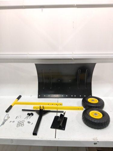 garvee Ergonomic Snow Pusher Shovel with Wheels - 29.1" x 16.5" - yellow/black (model:ppg_33vnrjar) image 3
