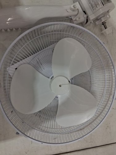 Tooltech 3-Speed oscillating pedestal fan - 16" - white (model: 100077) image 4