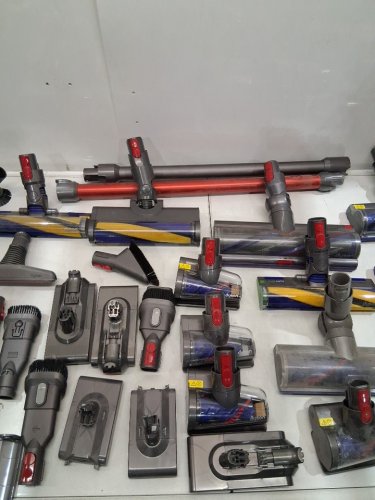 35+ Assorted dyson vacuums attachments | accessories image 5