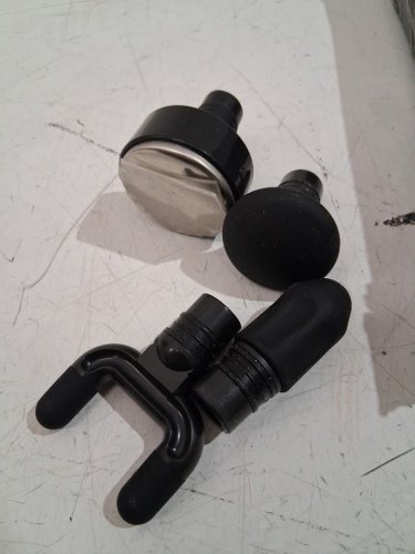 Mini Percussion Compact Deep Tissue Massage Gun - 7" - black (model: C2503020425041000) image 4