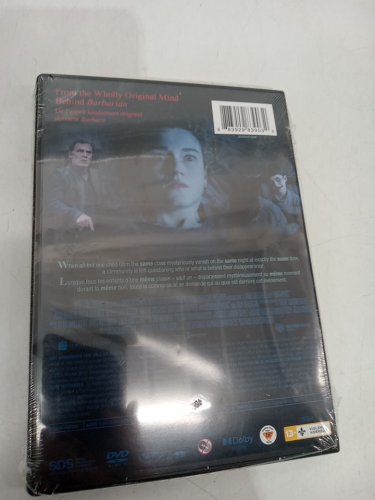 Weapons DVD with English and French Versions image 3