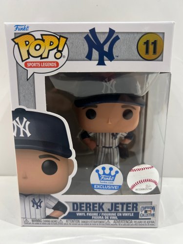 Funko pop! **funko exclusive** sports legends: New York Yankees - Derek jeter vinyl figure (#11) image 2