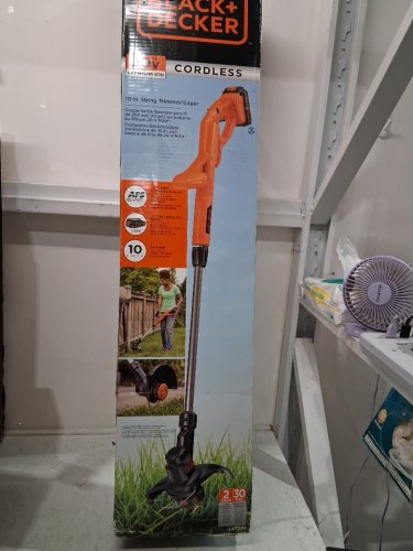 BLACK+DECKER STRING TRIMMER/EDGER - 20V 10" - BLACK/ORANGE (MODEL: LST201) image 2