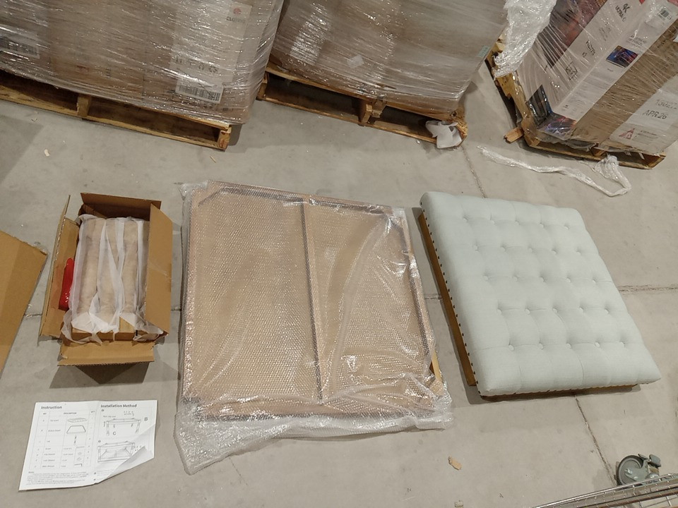 HUIMO Large Square Tufted Upholstered Linen Ottoman Coffee Table for Living Room - 33" x 33" x 19" - beige (model:WT-F5782-KS-2) image 3