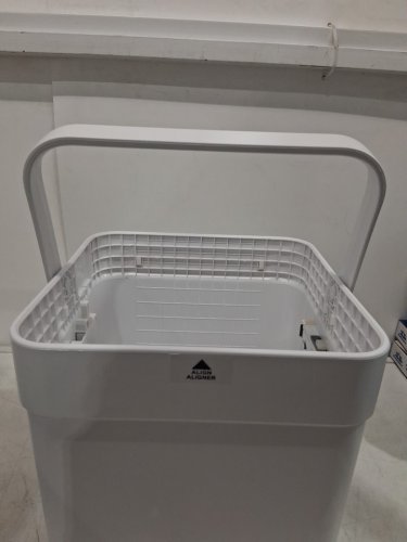 MIDEA CUBE CONVERTIBLE SMART DEHUMDIFIER WITH APP CONTROL - 20 PINTS/DAY - COVERS UP TO 1500SQ.FT. - WHITE (MODEL: MAD20S1QWT) image 5