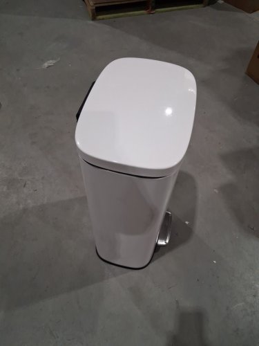 SONGMICS TRASH CAN WITH LID STAINLESS STEEL SMALL WASTE BIN - 8 GALLON - WHITE (MODEL: LTB102W01) image 5