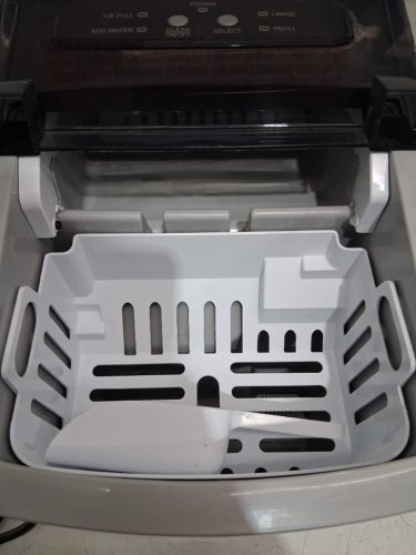 FRIGIDAIRE self-cleaning COUNTERTOP ELECTRIC ICE MAKER - MAKES 26LBS OF ICE/DAY - black (MODEL: efic120-blkss-sc-g2-e) image 4