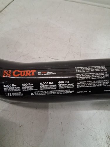 CURT Class 3 Trailer Hitch - 2-Inch Receiver for Selected Chevrolet and gmc models - 4000lbs cap - Black (Model: 13132) image 3