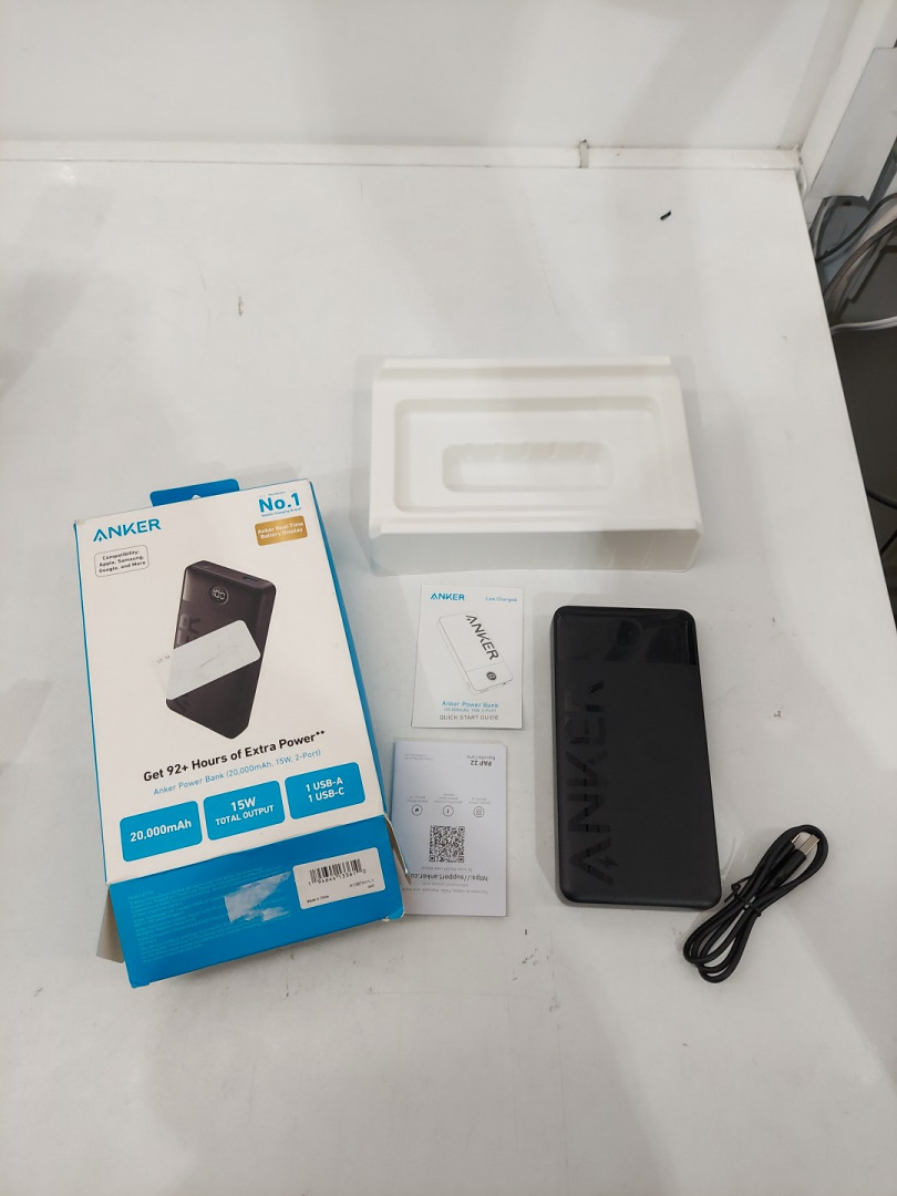 Anker DUAL PORT USB-A/USB-C 20,000MaH Power bank -15W - black (model: A1367) image 3