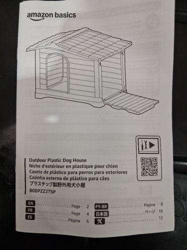 amazon basics Plastic outdoor Dog House - 31" x 21" x 26" - white/grey/black (model: YE4948562) image 6