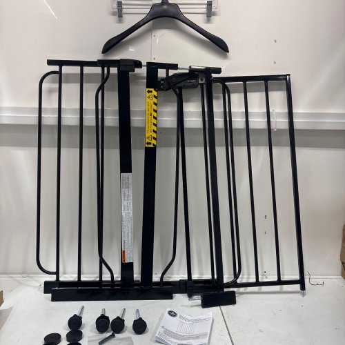 REGALO EASY STEP EXTRA WIDE METAL SAFETY GATE - 30" x 29" - 49" - BLACK (MODEL: 1164EBDS) image 3
