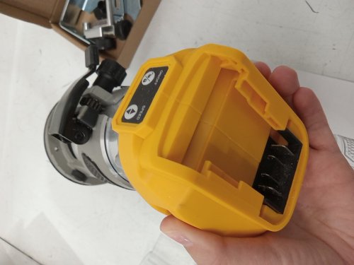 Compact Router with 6 bits compatible with DeWalt 20V battery - 30000 RPM - yellow image 4