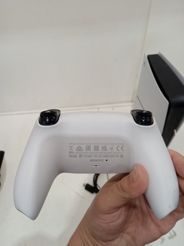 SONY PLAYSTATION 5 SLIM *updated model* (PS5) CONSOLE WITH WIRELESS CONTROLLER - DIgital EDITION - 825gB (MODEL: CFI-2115) image 7