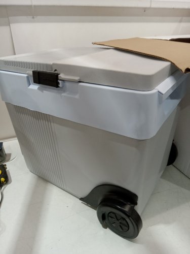 Koolatron Electric Cooler - 31L- 12V - grey (model: rsl9235s1/W65 AZ) image 3