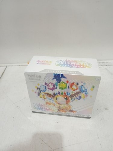 POKEMON TRADING CARD GAME POKEMON ELITE TRAINER BOX SCARLET AND VIOLET PRISMATIC EVOLUTIONS image 2