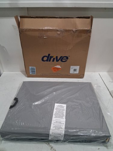 Drive Wedge Wheelchair Cushion - 20" x 16" x 3" - Blue / Grey image 4